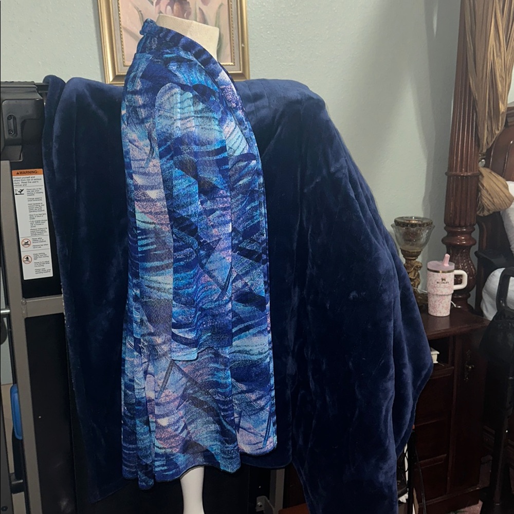 (Whispers) Blue Abstract buttonless open light ca… - image 2